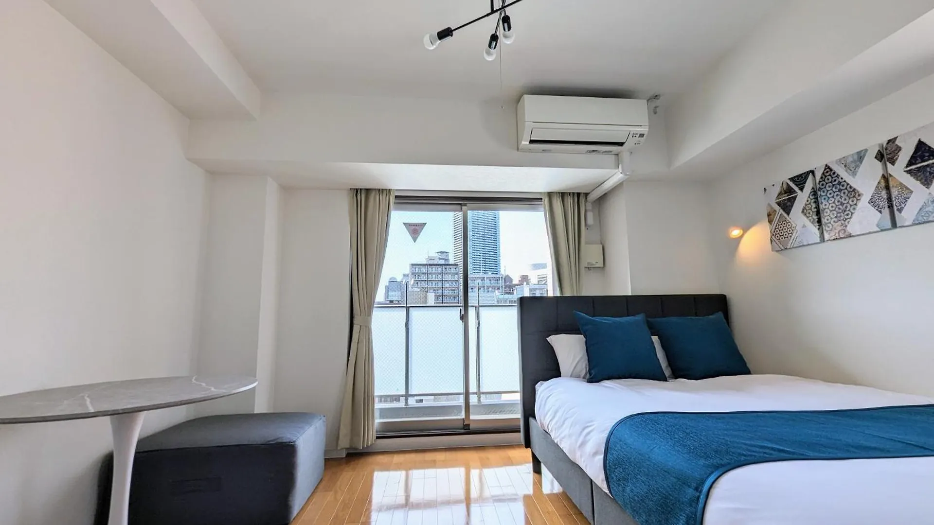 Home Cruise Awaza 大阪市 0*,  日本